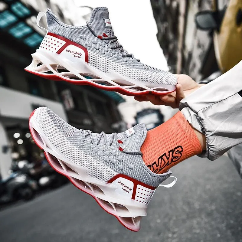 High Quality Fashion Blade Bottom Sneakers
