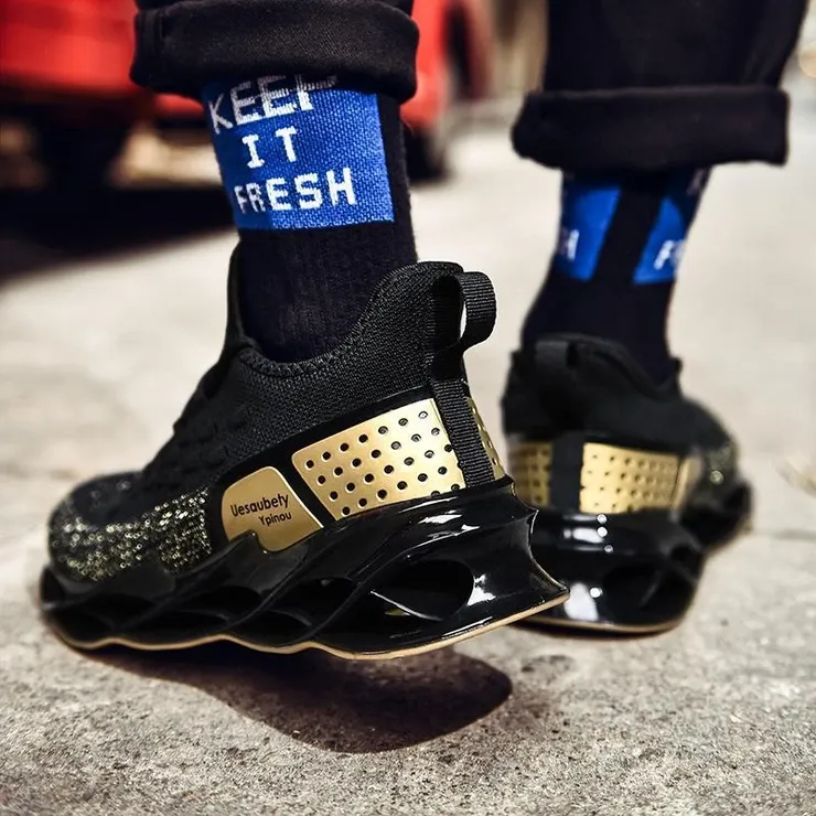 High Quality Fashion Blade Bottom Sneakers