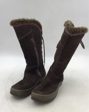The North Face Women's Brown Snow Boots - Size 6