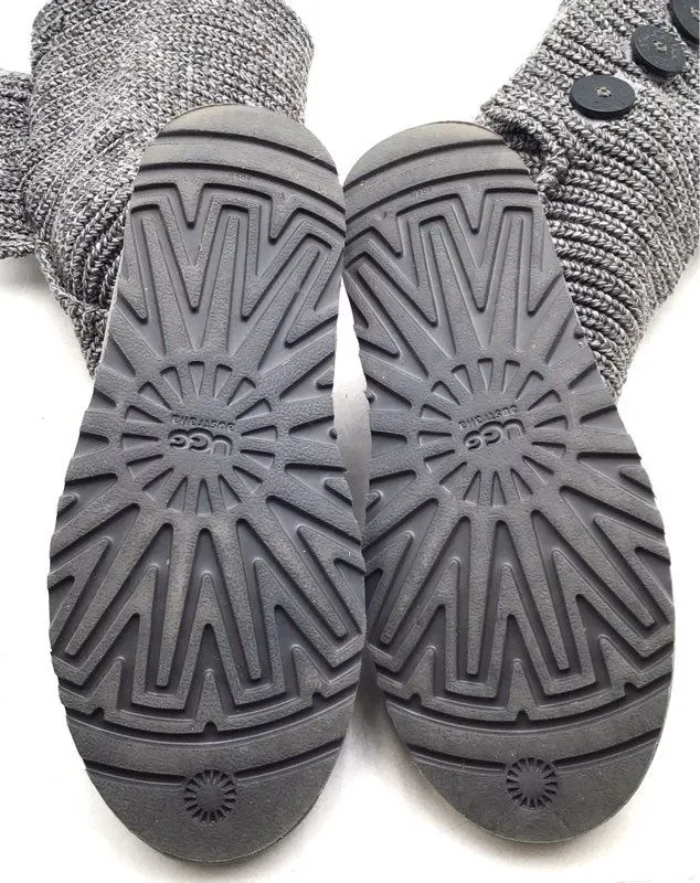 UGG Women's Cardy 5819 Gray Snow Boots - Size 7